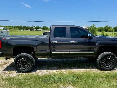 Used 2014 Chevrolet Silverado 1500 LTZ Z71 image 6