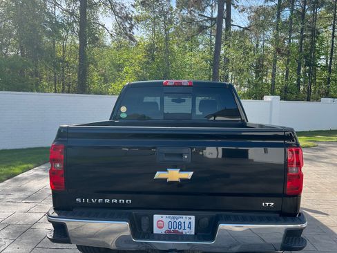 Used 2015 Chevrolet Silverado 1500 LTZ image 5