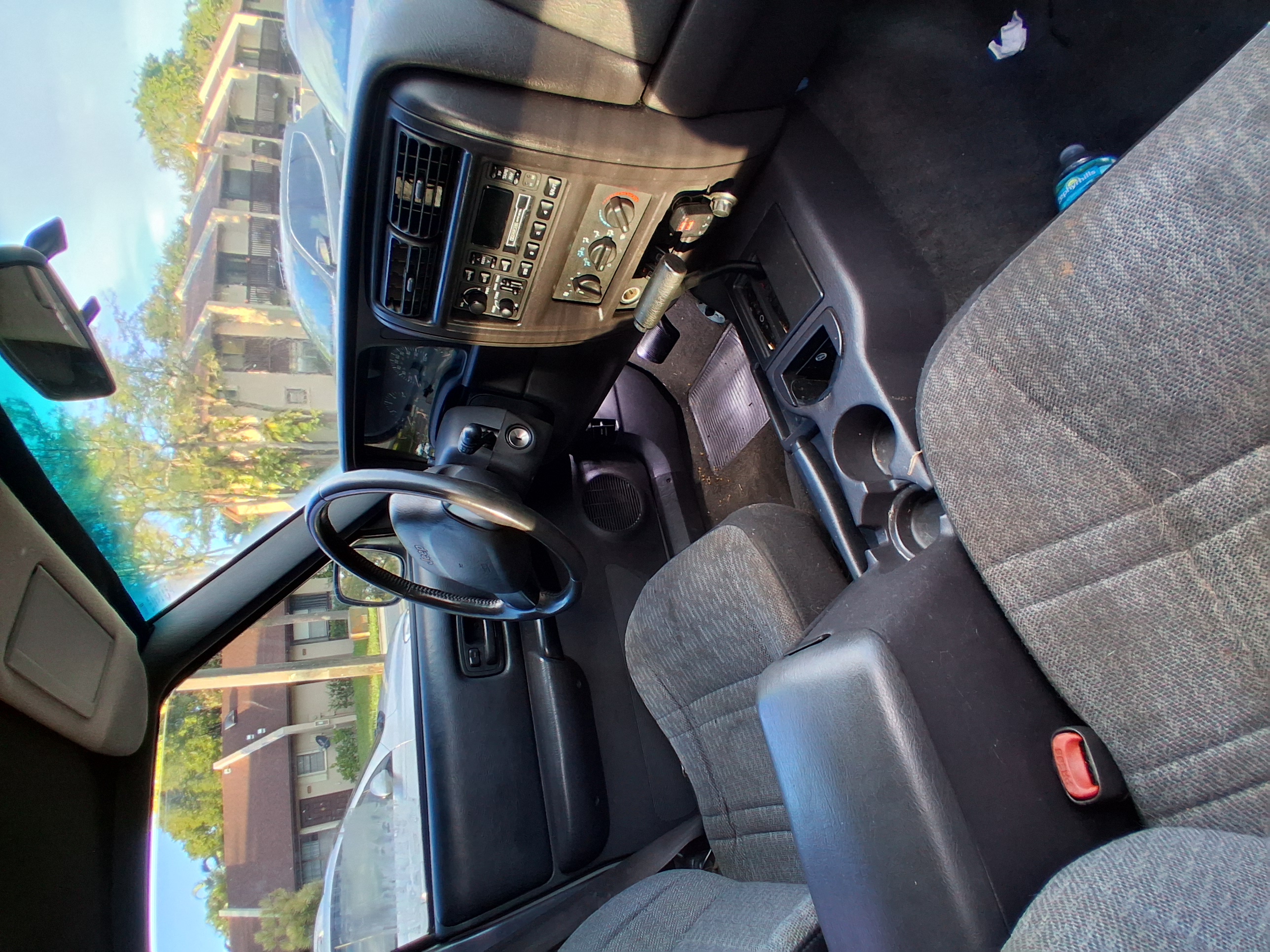 Used 2001 Jeep Cherokee Sport RWD image 4