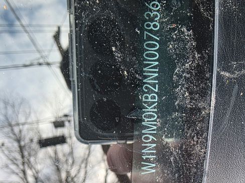 Used 2022 Mercedes-Benz EQB 300 EQB 300 4MATIC Sport Utility 4 image 10