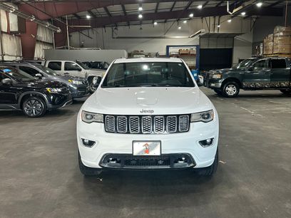 Used 2017 Jeep Grand Cherokee Overland