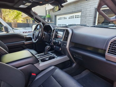 Used 2019 Ford F150 Raptor w/ Equipment Group 802A Luxury AWD/4WD image 8