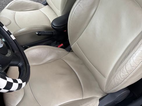 Used 2014 MINI Cooper S image 26