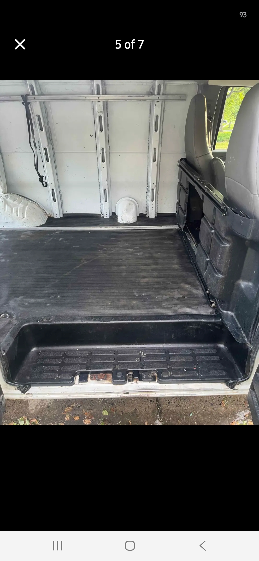 Used 2019 Chevrolet Express 2500 w/ Driver Convenience Package RWD image 6