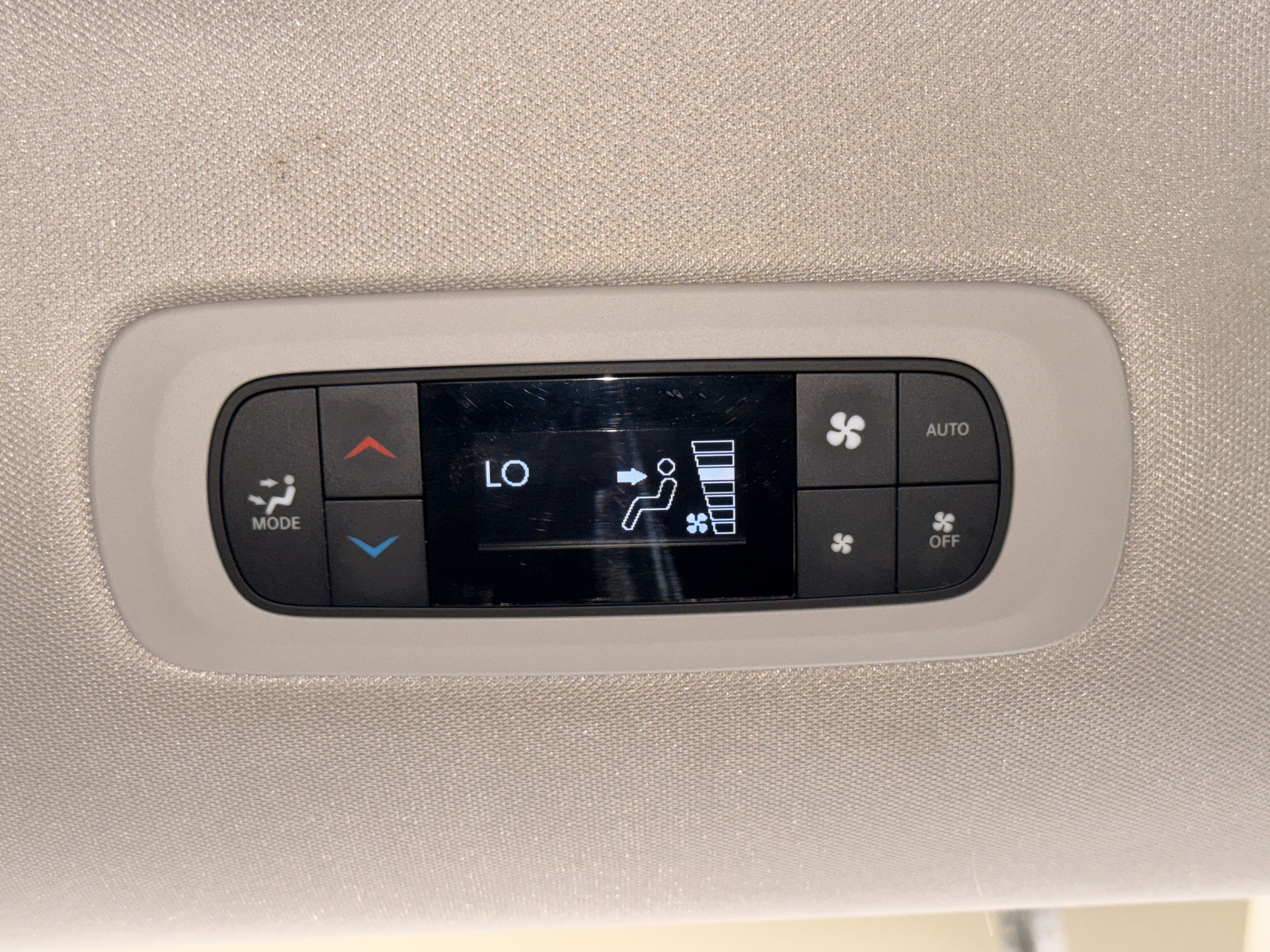 Used 2021 Chrysler Pacifica Touring-L FWD image 24