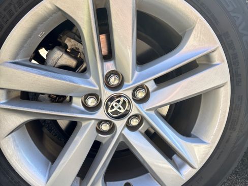 Used 2020 Toyota Corolla SE image 23