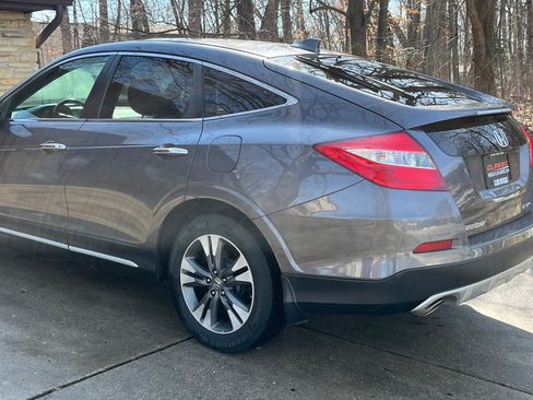 Used 2015 Honda Crosstour EX-L image 5