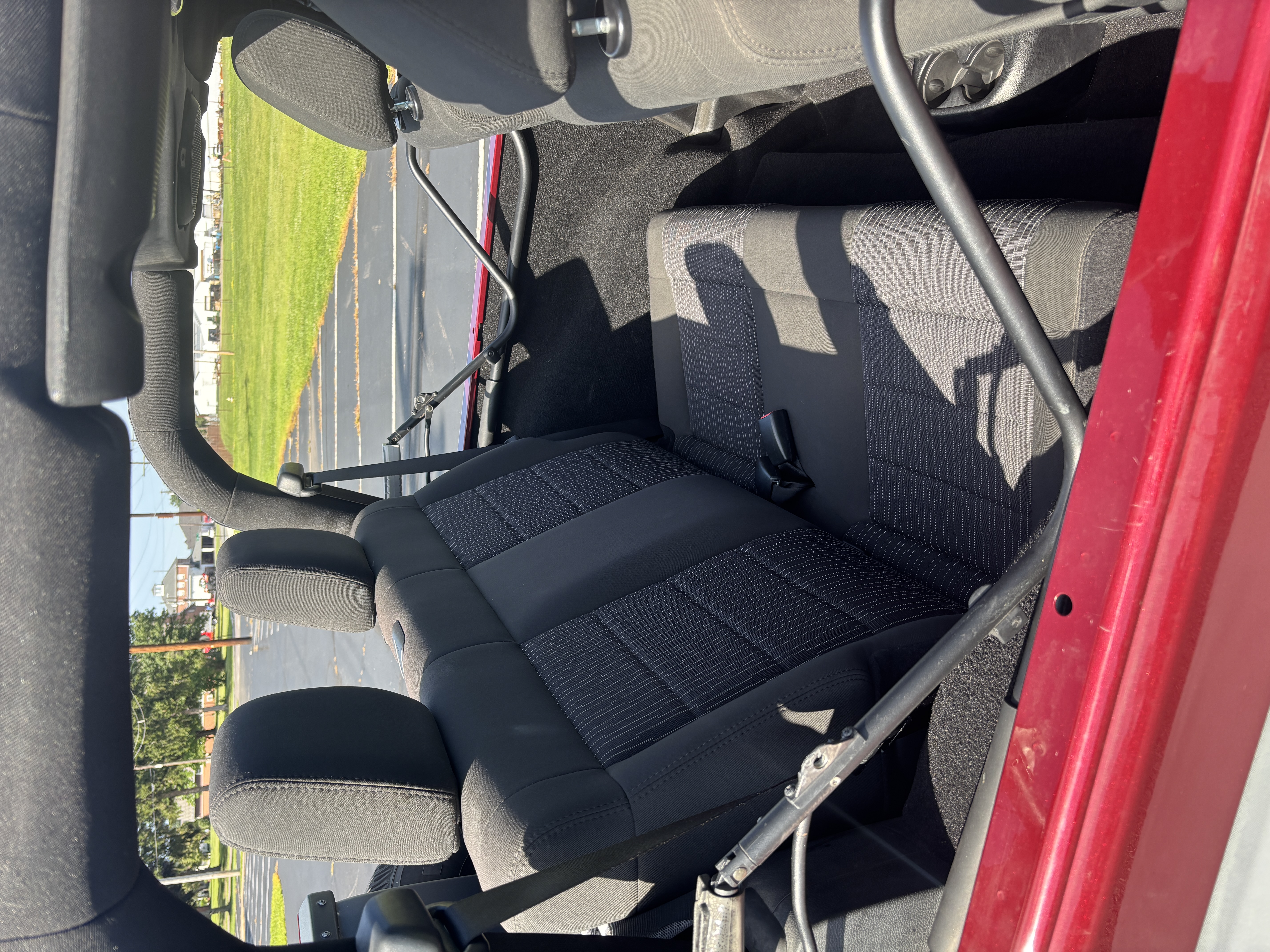 Used 2012 Jeep Wrangler Sport AWD/4WD image 15