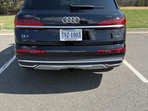 Used 2023 Audi Q7 3.0T Premium image 5