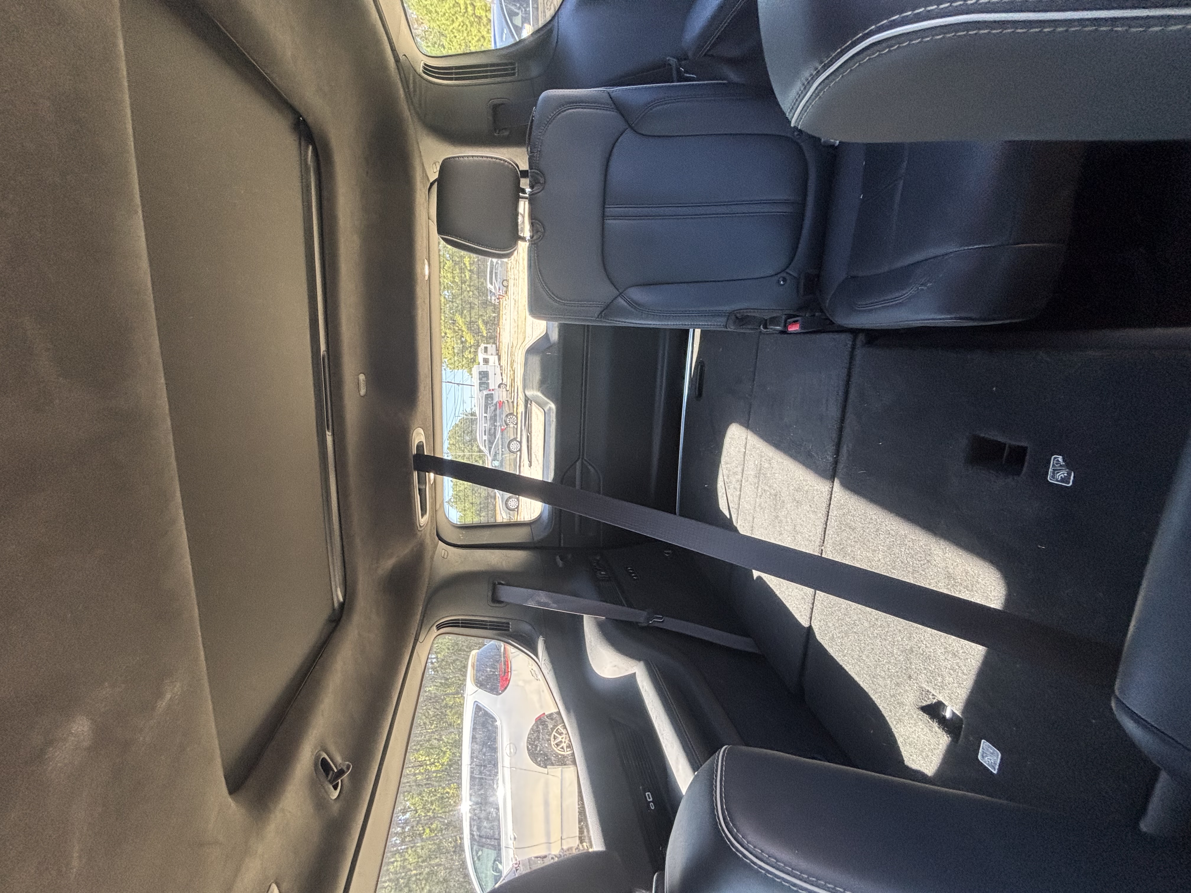 Used 2023 Jeep Grand Wagoneer Series II AWD/4WD image 11