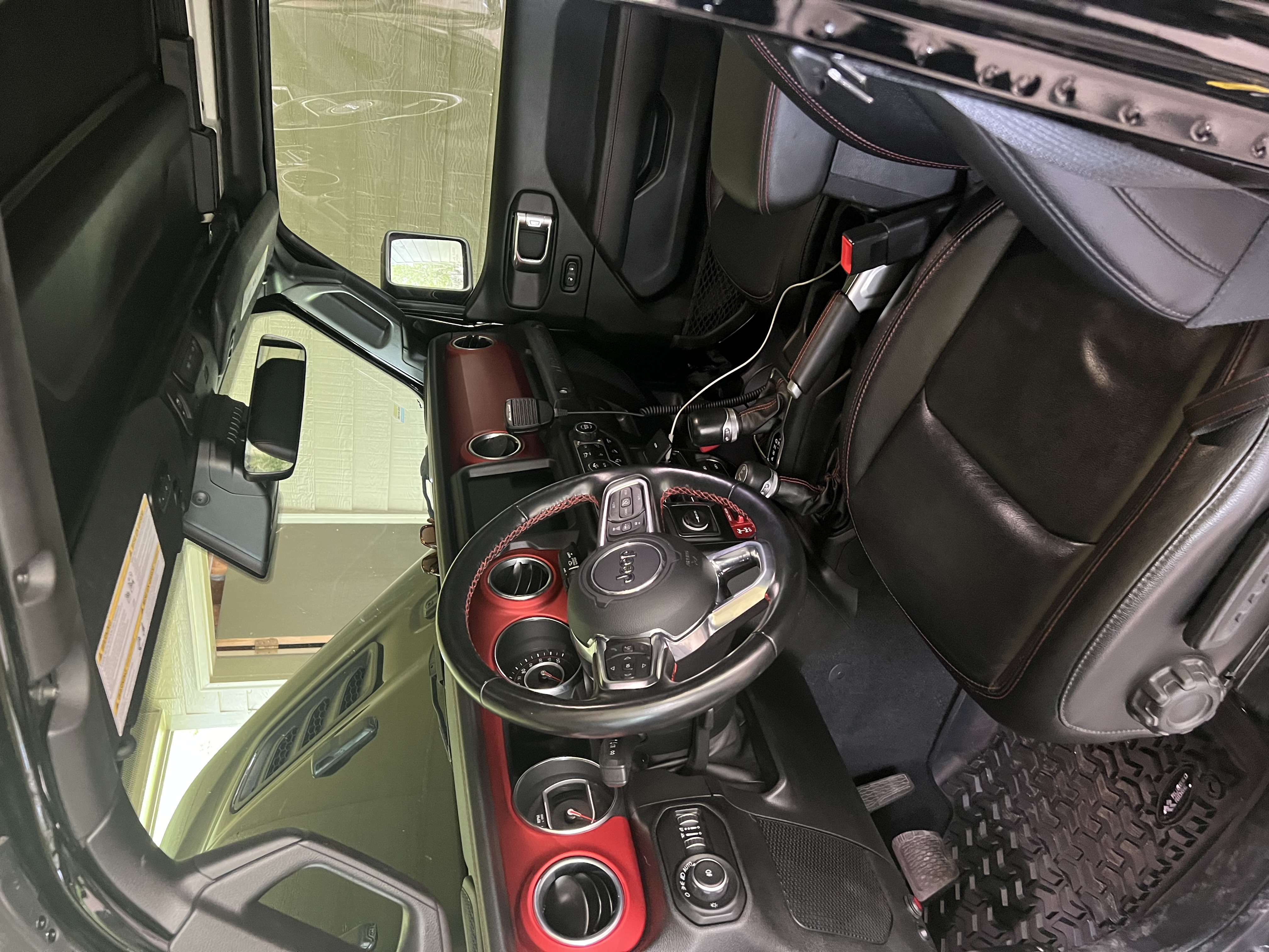 Used 2020 Jeep Wrangler Unlimited Rubicon AWD/4WD image 10