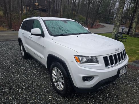 Used 2016 Jeep Grand Cherokee Laredo w/ Quick Order Package 23E image 29