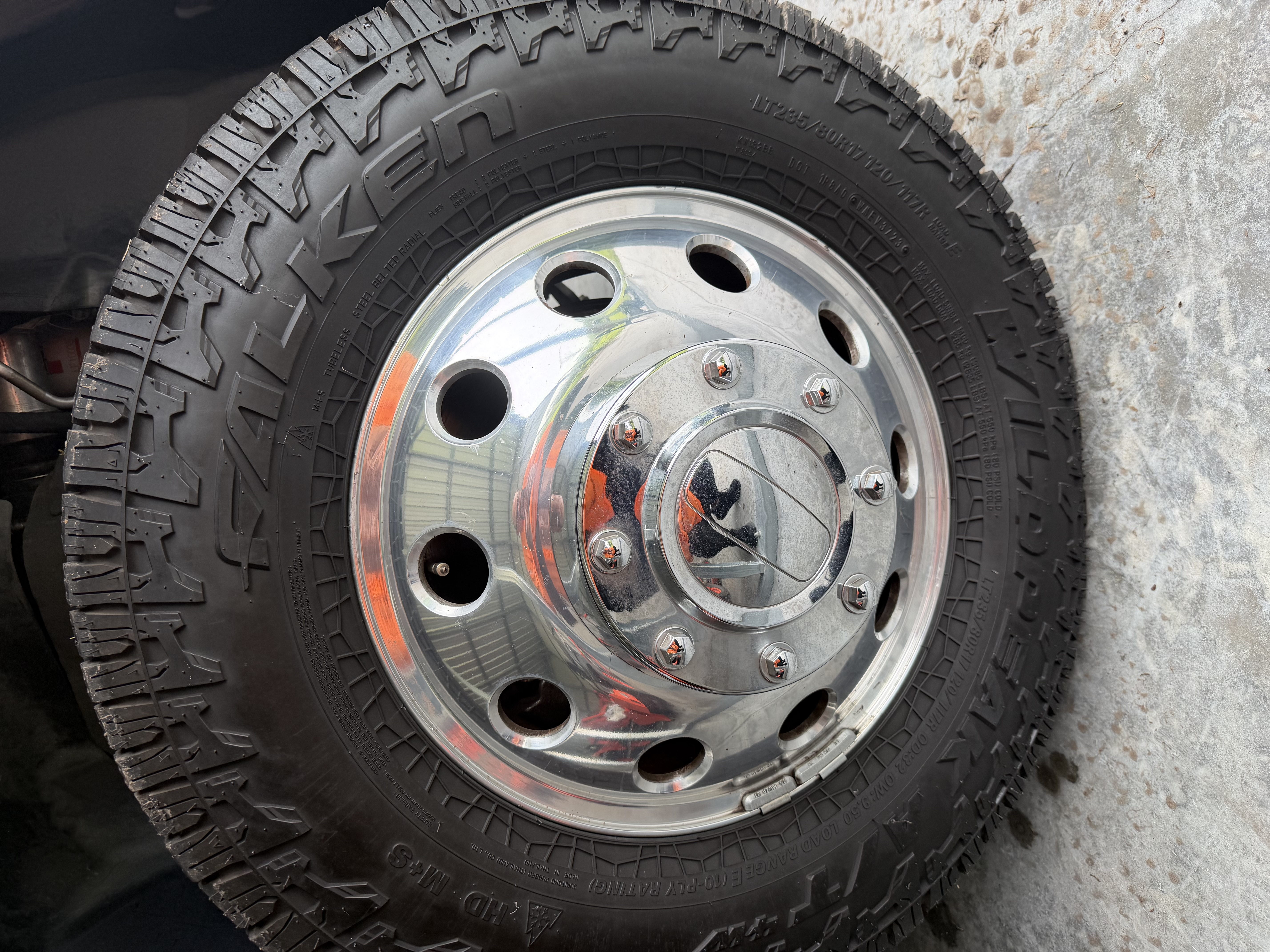 Used 2016 RAM 3500 Laramie Longhorn AWD/4WD image 9