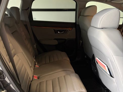 Used 2018 Honda CR-V EX image 8