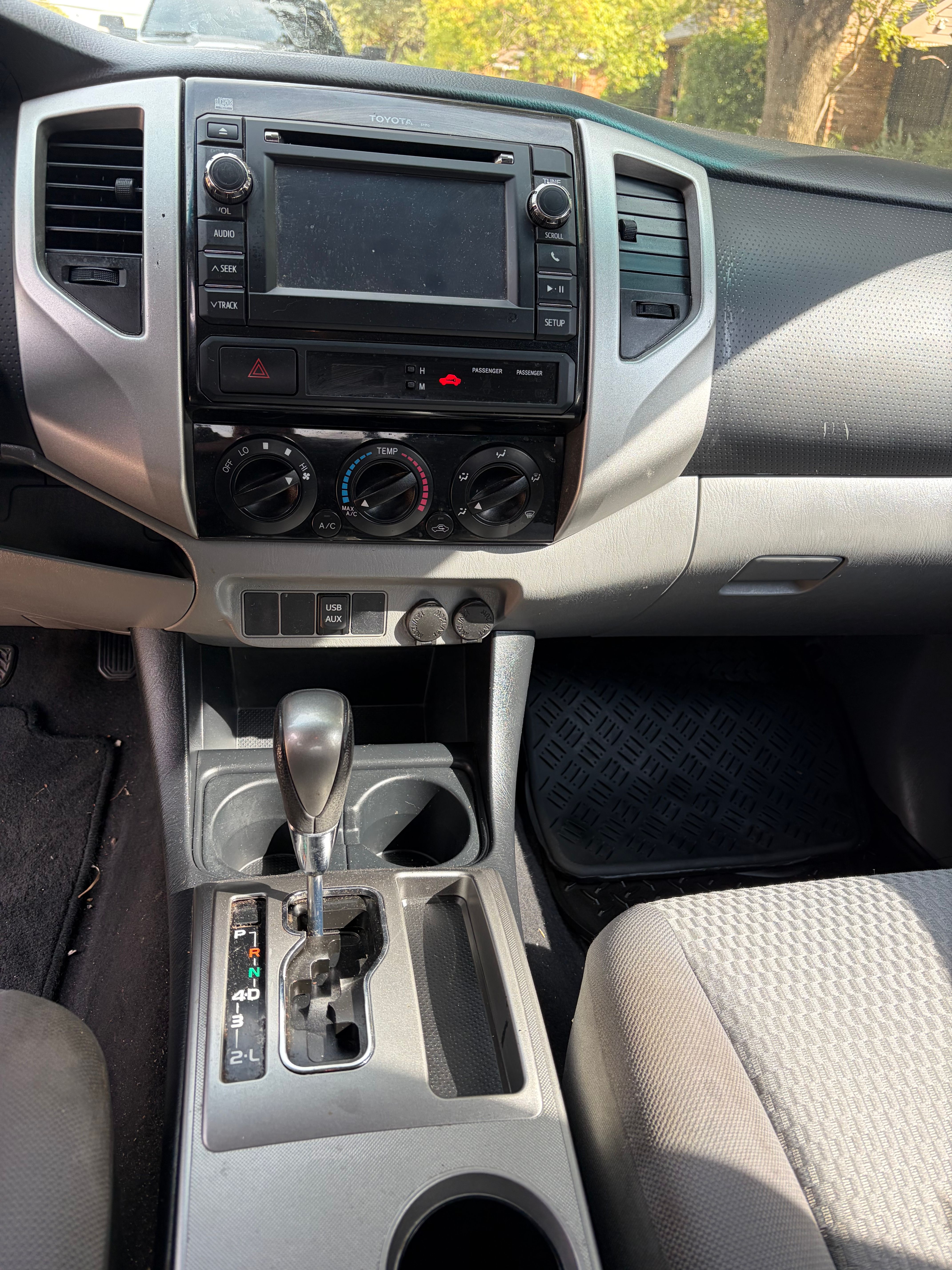 Used 2013 Toyota Tacoma PreRunner w/ SR5 Pkg RWD image 26