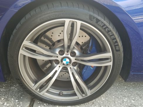 Used 2018 BMW M6 Convertible image 8