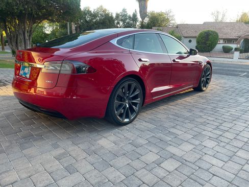 Used 2018 Tesla Model S 100D image 5