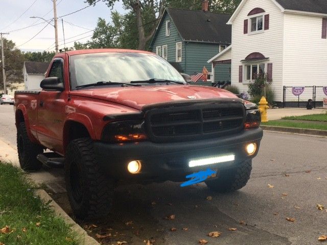Used 2002 Dodge Dakota Sport AWD/4WD image 1