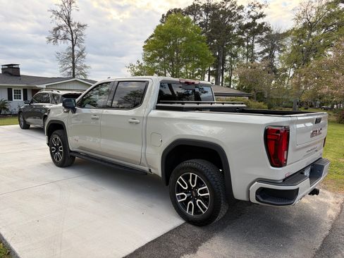 Used 2026 GMC Sierra 1500 AT4 w/ AT4 Premium Package image 8