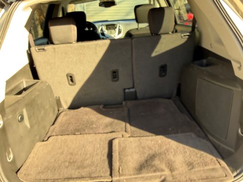 Used 2016 GMC Terrain SLE image 6