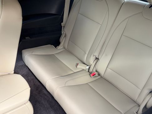 Used 2017 Acura MDX SH-AWD w/ Advance Package image 19