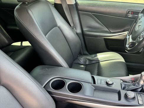Used 2016 Lexus IS 300 AWD w/ Premium Package image 20