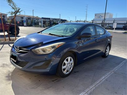Used 2016 Hyundai Elantra SE