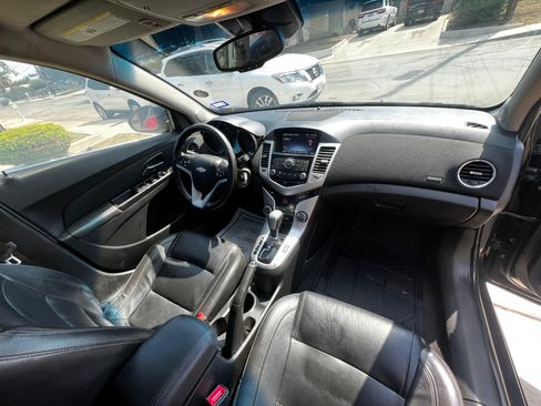Used 2015 Chevrolet Cruze LT image 6