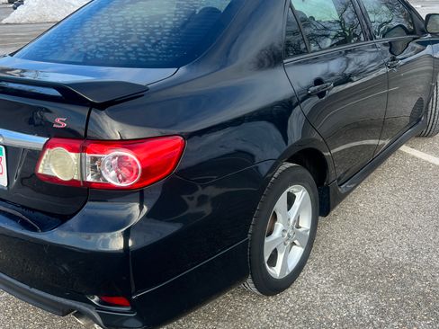 Used 2012 Toyota Corolla S image 6