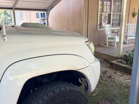 Used 2010 Toyota Tacoma PreRunner RWD image 6