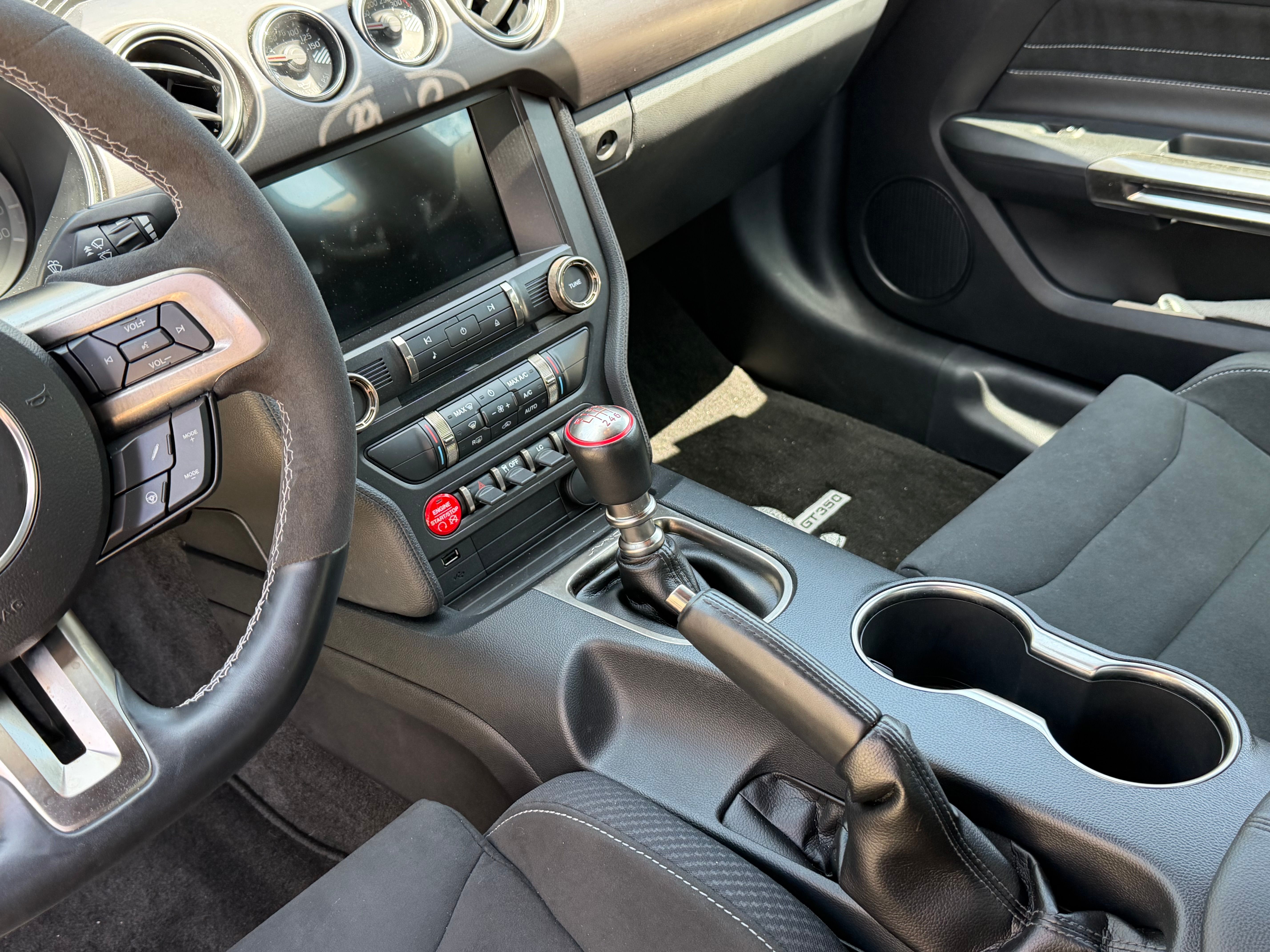 Used 2018 Ford Mustang Shelby GT350 w/ Electronics Package RWD image 13