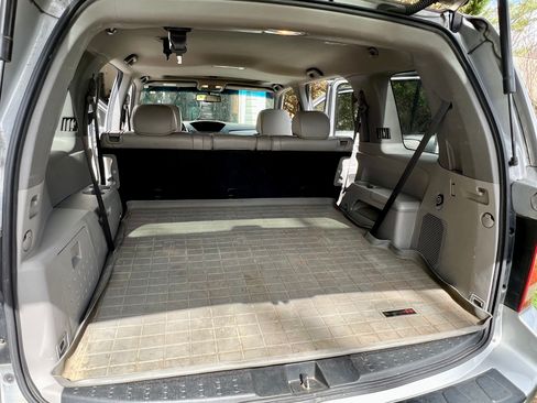 Used 2011 Honda Pilot EX-L image 11