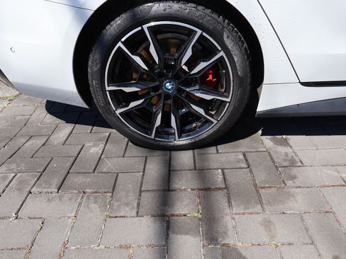 Used 2023 BMW i4 M50 AWD/4WD image 10