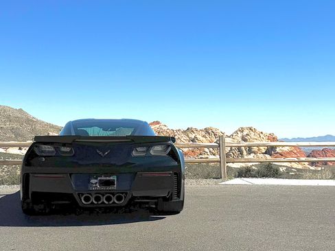 Used 2017 Chevrolet Corvette Z06 image 10