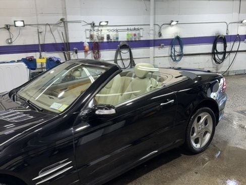 Used 2005 Mercedes-Benz SL 500 image 2