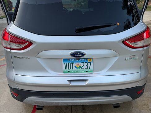 Used 2016 Ford Escape SE w/ SE Leather Comfort Package image 12