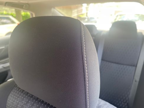 Used 2017 Nissan Altima 2.5 SV w/ Convenience Package FWD image 9