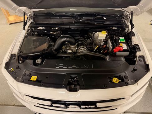 Used 2020 RAM 1500 Laramie w/ Sport Appearance Package image 4