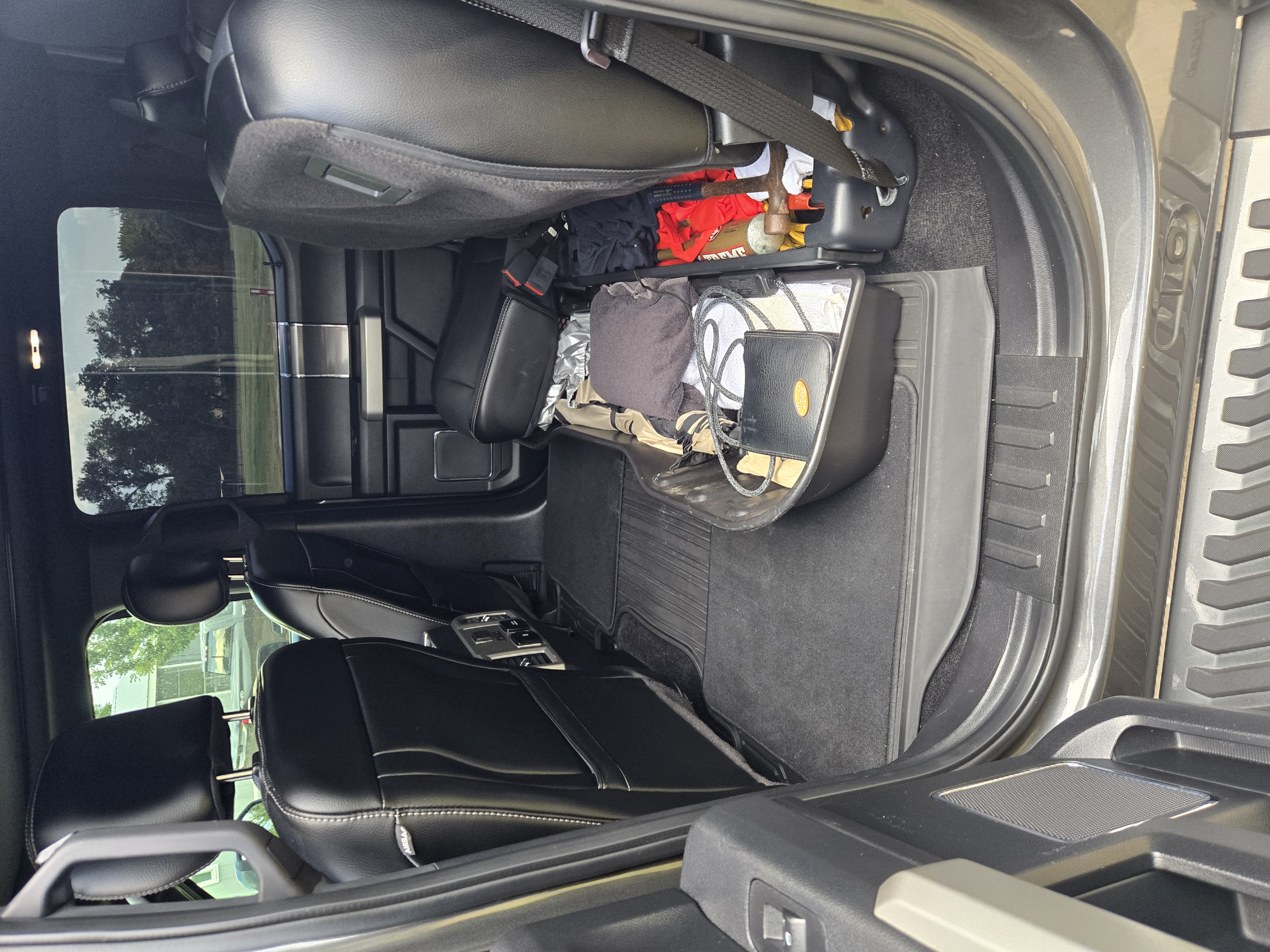 Used 2018 Ford F150 Lariat w/ Equipment Group 502A Luxury AWD/4WD image 8