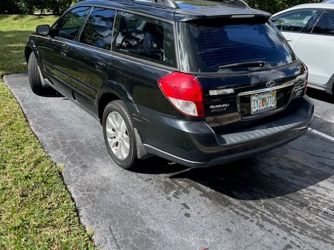 Used 2008 Subaru Outback 2.5i Limited L.L. Bean AWD/4WD image 4