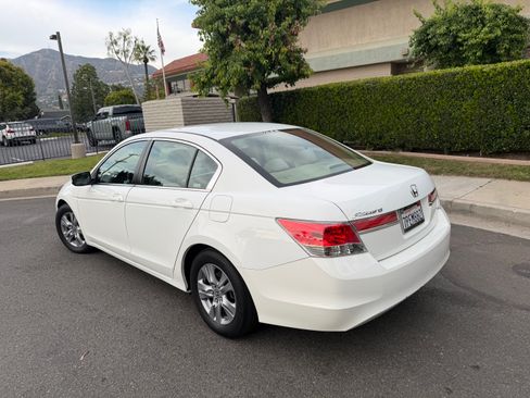 Used 2011 Honda Accord LX image 25