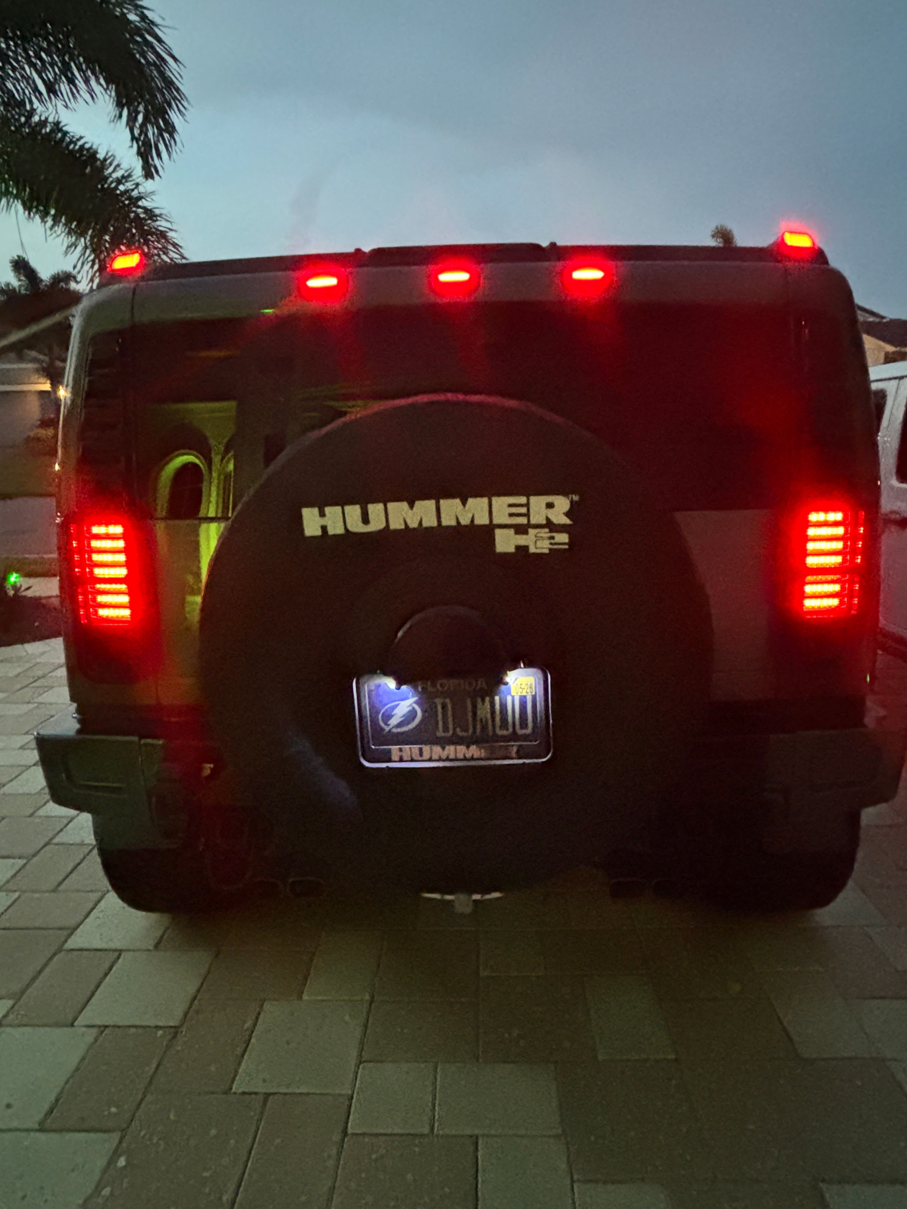 Used 2005 HUMMER H2 w/ Preferred Equipment Group AWD/4WD image 11