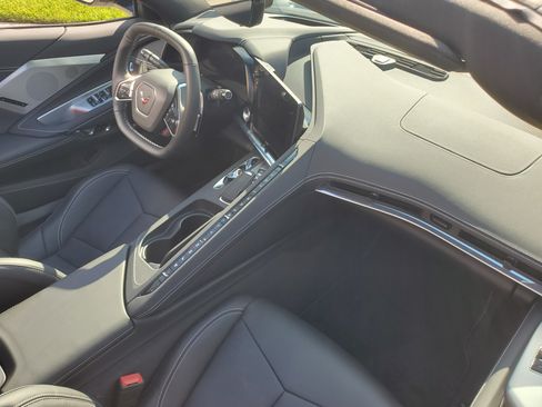 Used 2020 Chevrolet Corvette Stingray Preferred Conv w/ 2LT Preferred Equipment Group image 16