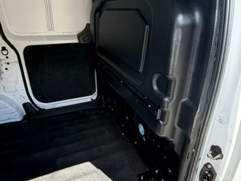 Used 2020 Nissan NV200 SV FWD image 12