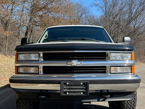 Used 1998 Chevrolet Silverado 1500 4x4 Regular Cab w/ Preferred Equipment Group 2 image 14