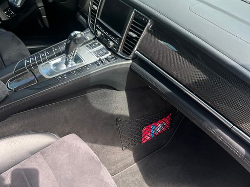 Used 2015 Porsche Panamera GTS AWD/4WD image 4