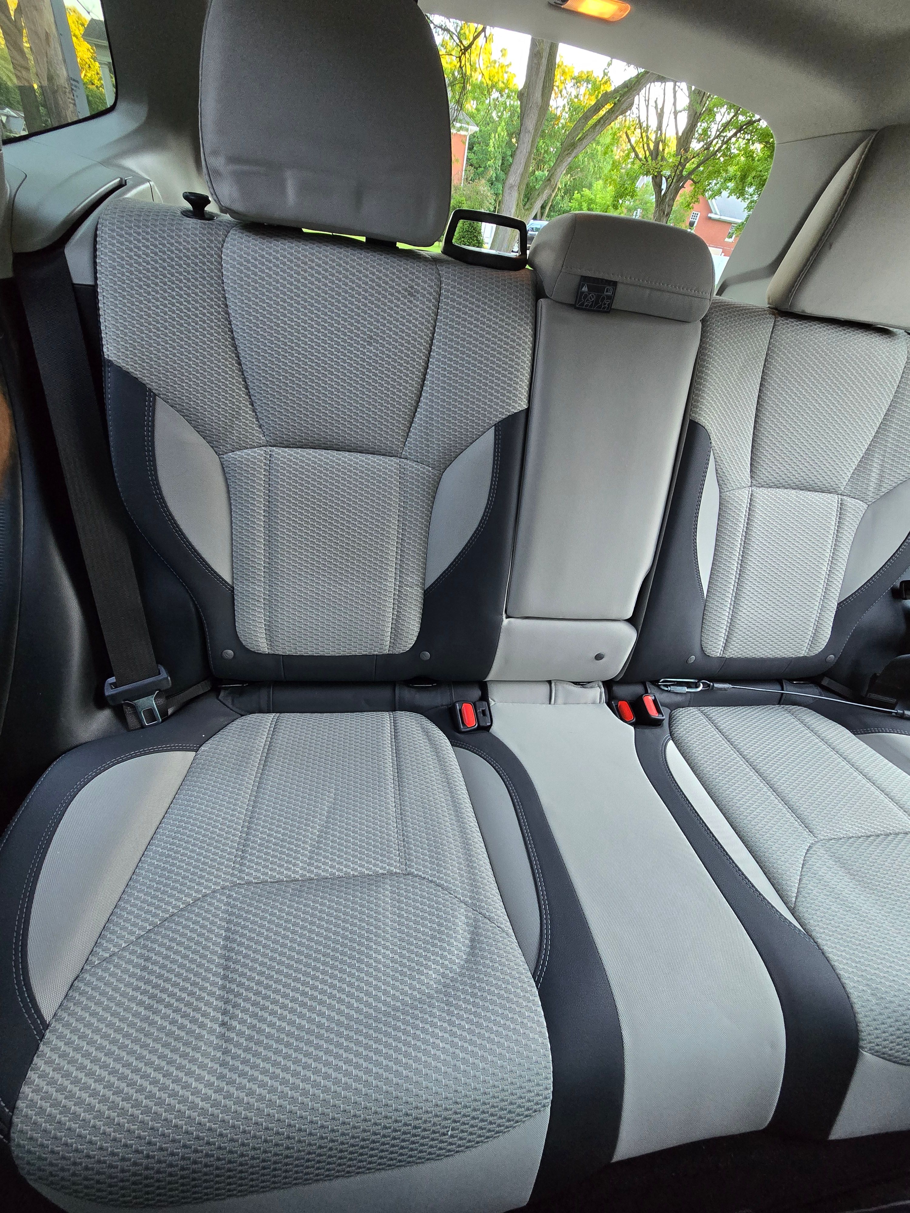 Used 2019 Subaru Forester Premium w/ All-Weather Package AWD/4WD image 16