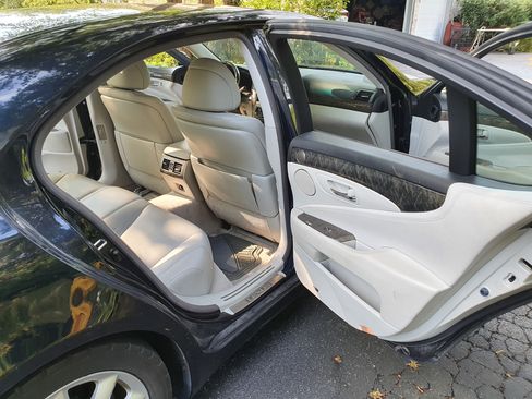 Used 2008 Lexus LS 460 RWD image 13