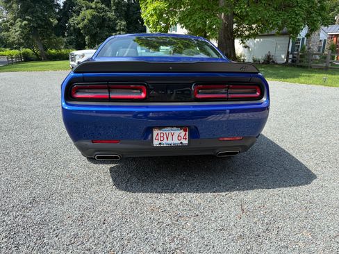 Used 2020 Dodge Challenger GT w/ Blacktop Package AWD/4WD image 11