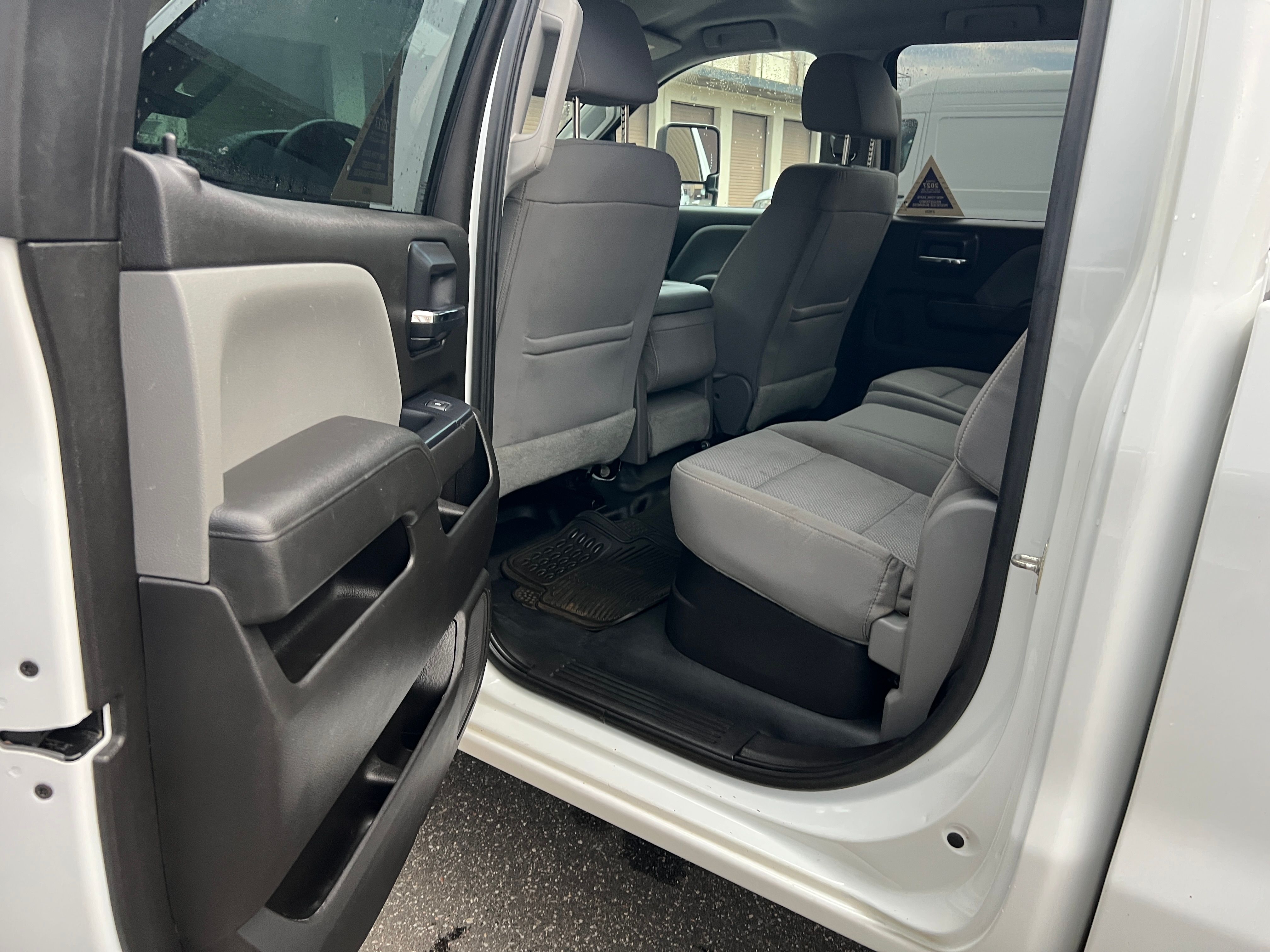 Used 2016 GMC Sierra 3500 4x4 Crew Cab w/ Sierra Convenience Package image 8